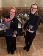 2024 m, Vaižganto premijos laureatės Aistė Kučinskienė ir Jurgita Žana Raškevičiūtė 2024 m, Vaižganto premijos laureatės Aistė Kučinskienė ir Jurgita Žana Raškevičiūtė